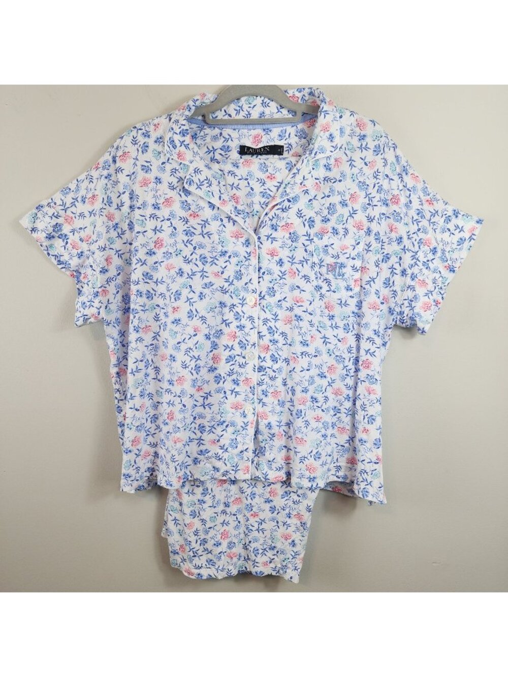Lauren Ralph Lauren 2 pc pajama set Short sleeve shirt capris white floral
